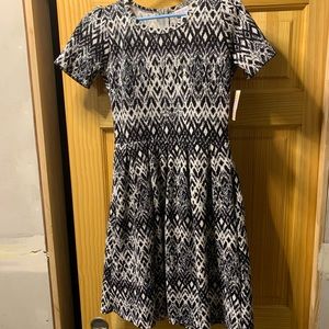 Lularoe Amelia